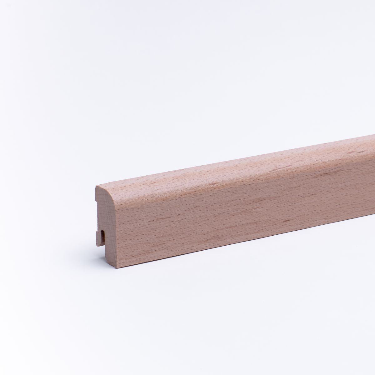 Massivholz Sockelleiste 40mm abgerundet - Buche gelackt