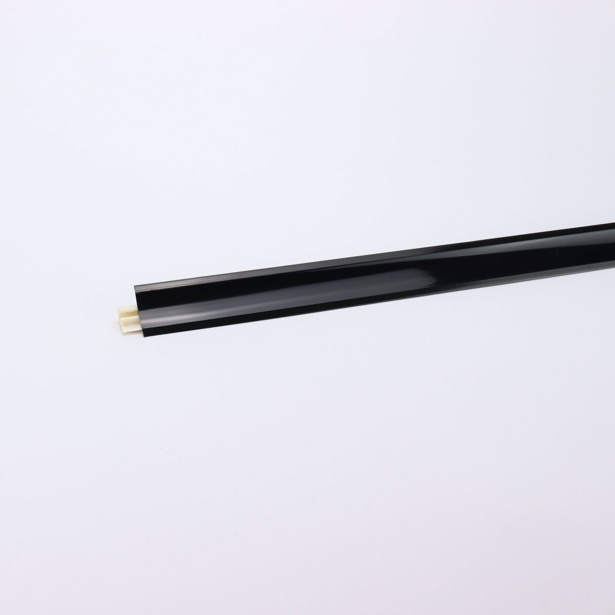 Passstück für Küchenabschlussleiste 23 x 23 x 400 mm - Schwarz