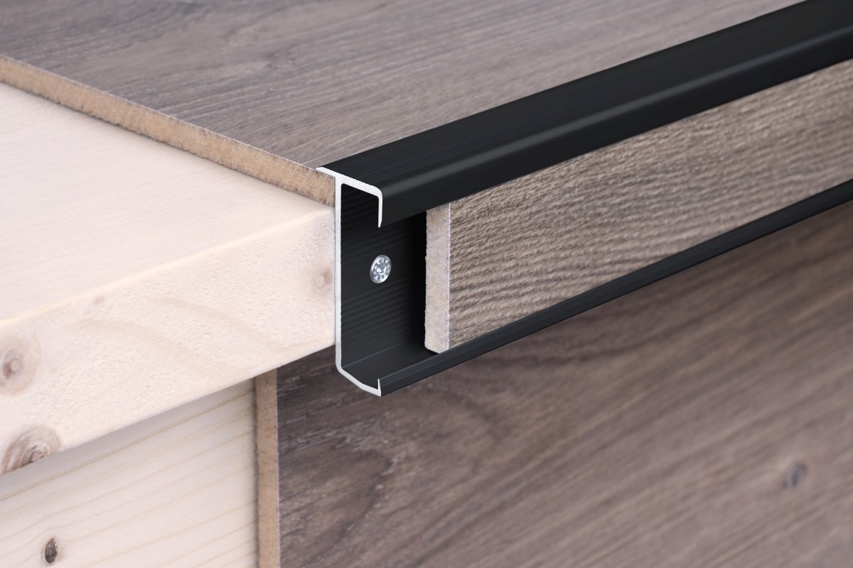 Treppenkantenprofil Nr. 276 für 7-10mm Beläge Edelstahl matt - 3,00 m