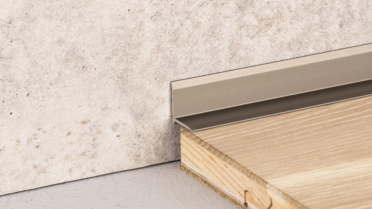Wandanschlussprofil Nr. 298 - 13,1 x 13,1 mm Weiß 1,00m