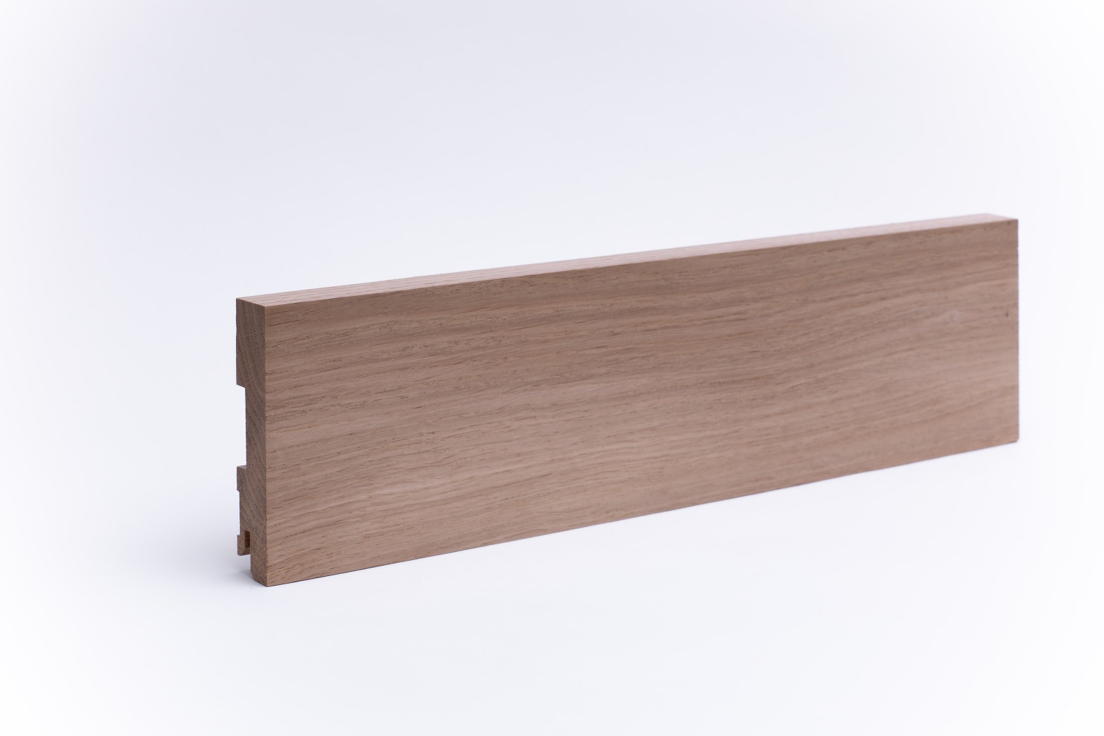 Vierkant Massivholz-Sockelleiste 100mm - Eiche gelackt