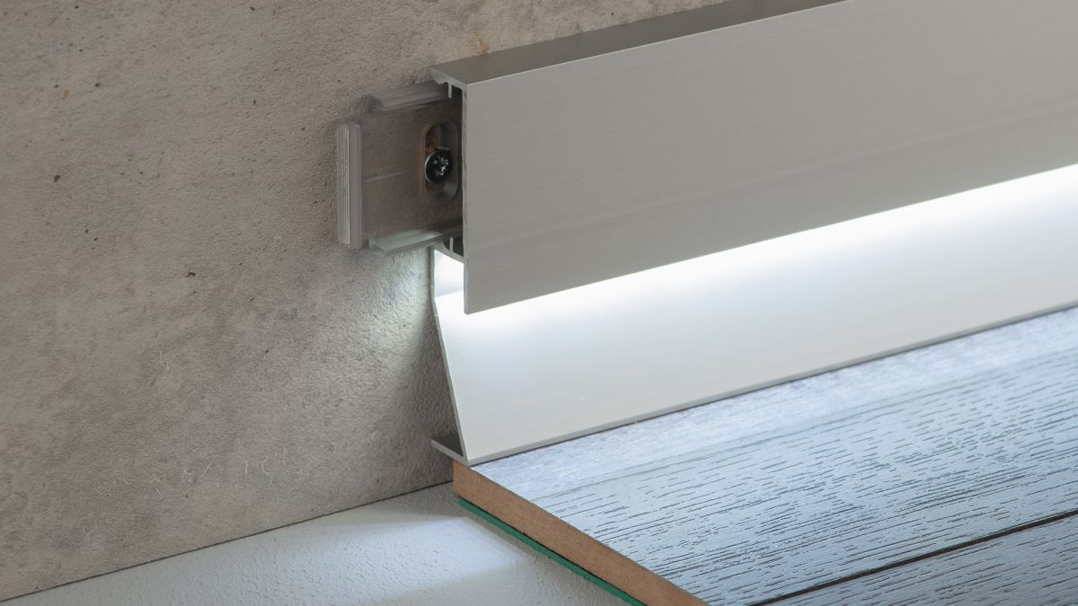 LED-Sockelleiste 358 Aluminium 13 x 80 mm - Silber