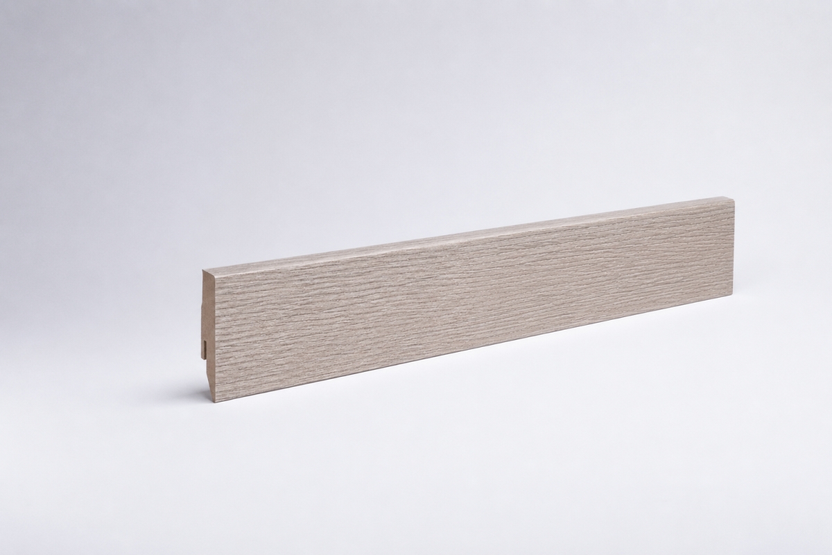 Sockelleiste mit Holzoptik 60 mm Eiche weiß