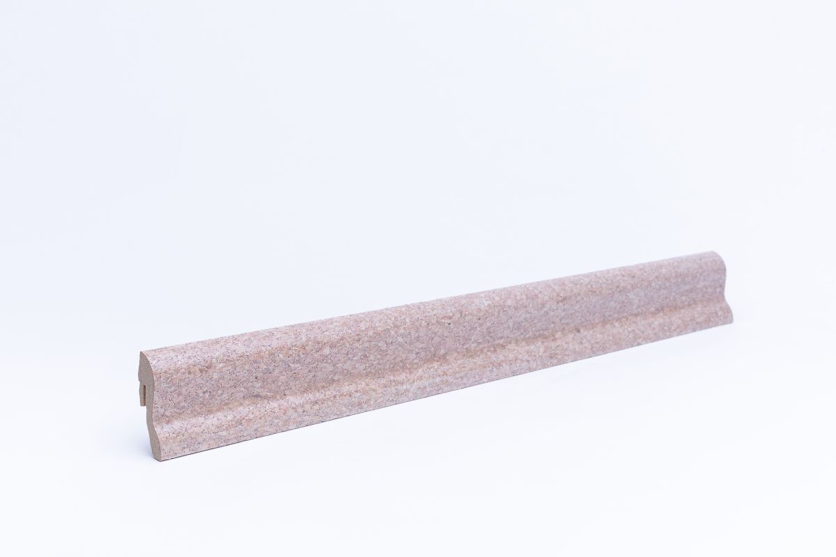 Furnier Sockelleiste 40 mm Kork fein creme lackiert - Echtkorkfurnier