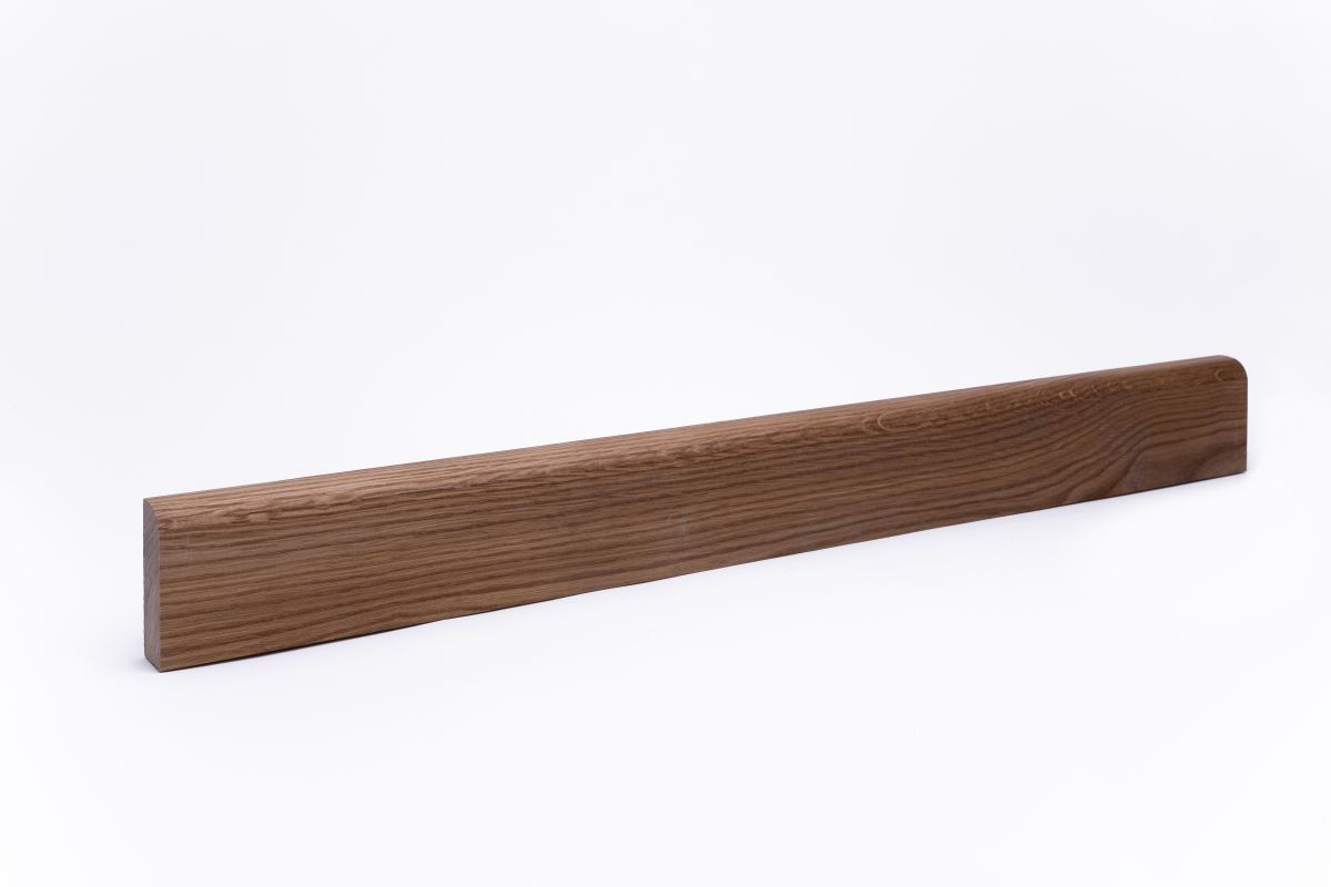 29 lfm Leiste massiv Eiche 58 x 19 mm mit abgerundeter Vorderkante geölt