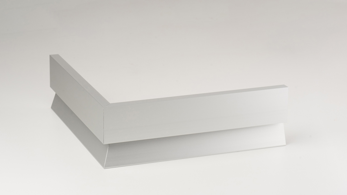 Außenecke 358 für LED-Sockelleiste 13 x 80mm